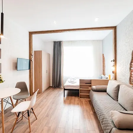 Затишні Смарт-Квартири В Історичному Центрі! Apartment Uzhhorod Exterior photo