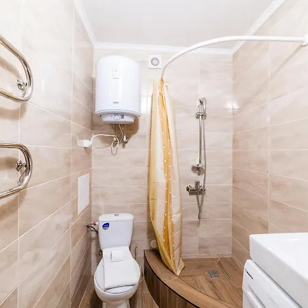 Затишні Смарт-Квартири В Історичному Центрі! Apartment Uzhhorod Exterior photo